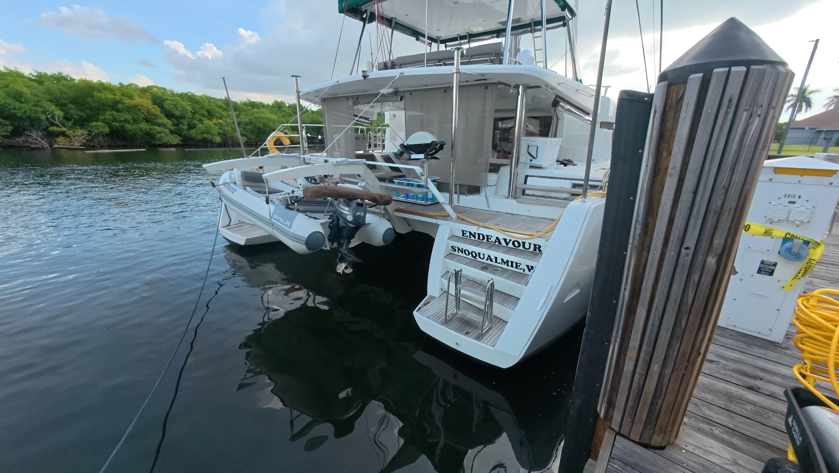 Underwater Hull Cleaning